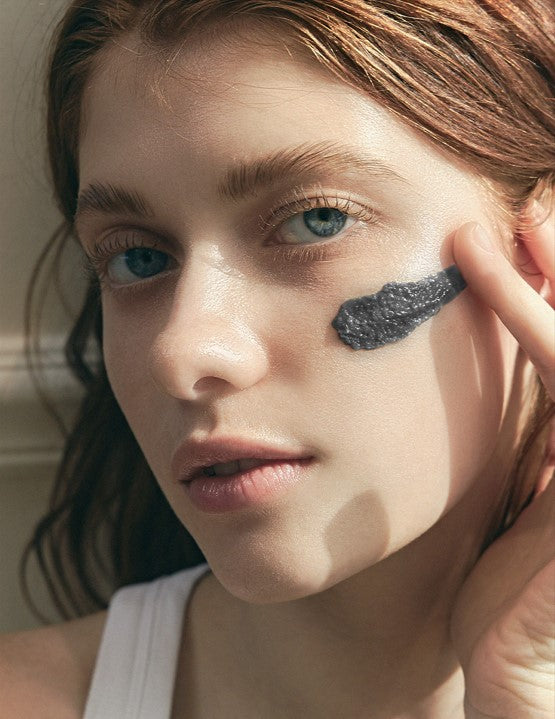 Black Tea & Yuzu Cleanser