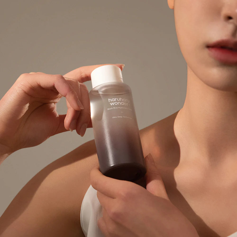haruharu WONDER Black Rice Hyaluronic Toner Original
