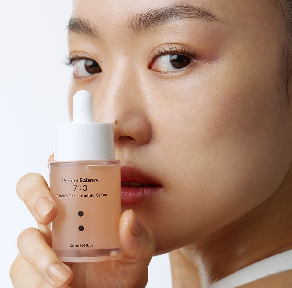 B : Lab Rosehip Please Youthful Serum