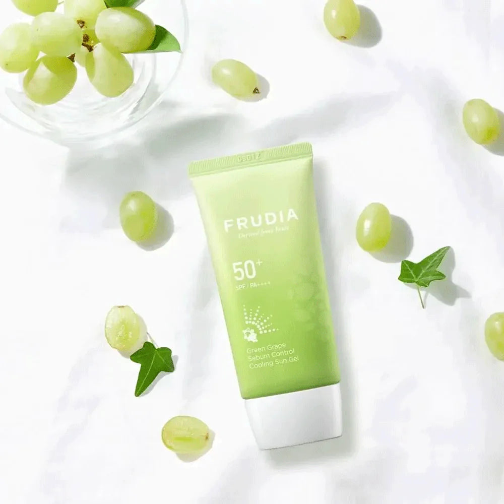 FRUDIA Green Grape Sebum Control Sun Gel SPF50+ PA++++