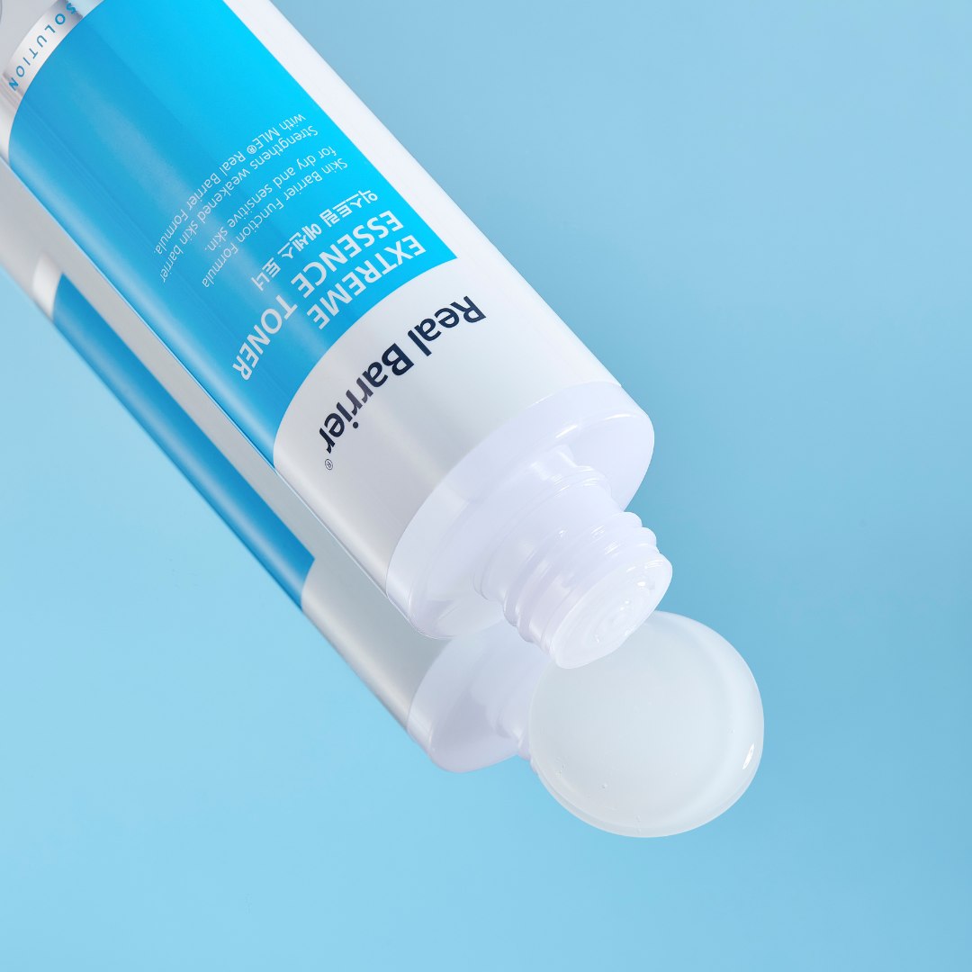 Real Barrier Extreme Essence Toner
