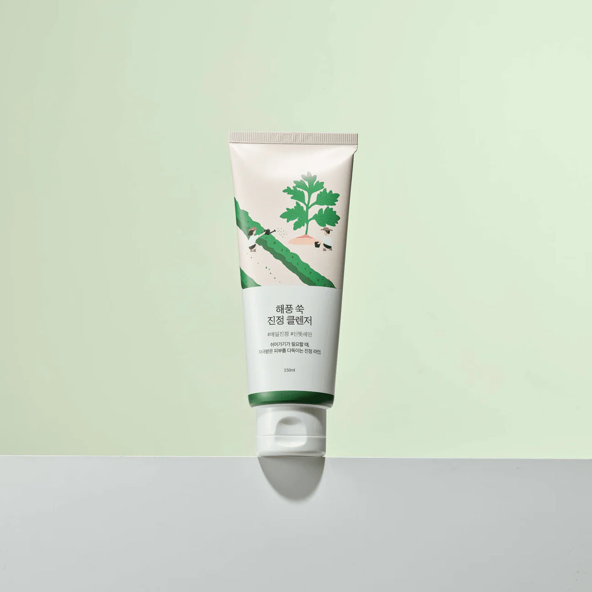 ROUND LAB Mugwort Calming Cleanser