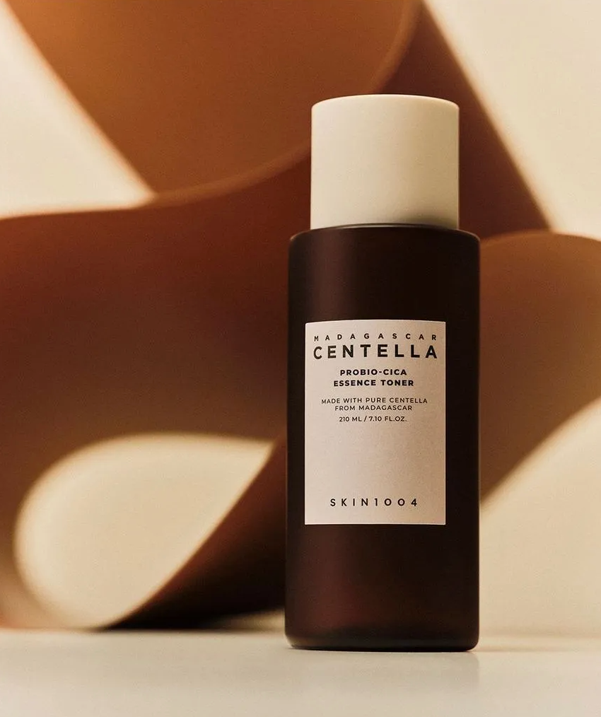 Madagascar Centella Probio-Cica Essence Toner