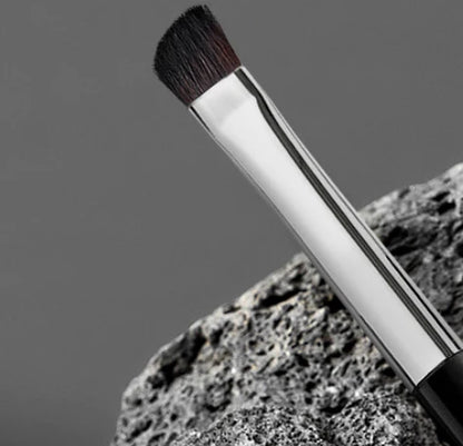 Angled Shading Brush 442