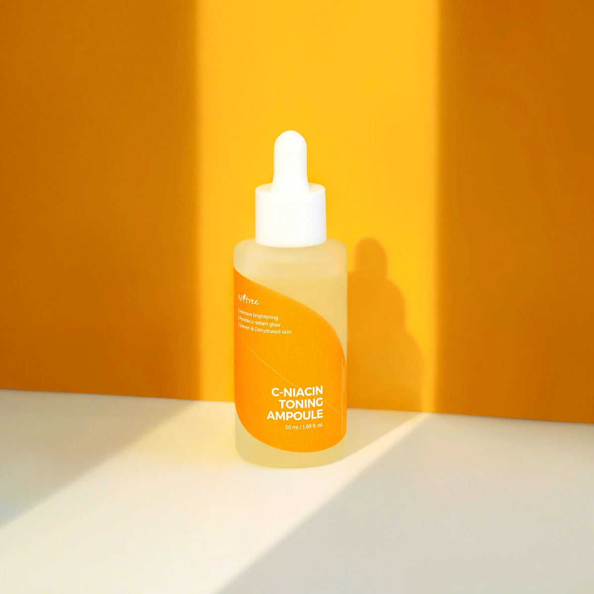 Isntree C-Niacin Toning Ampoule