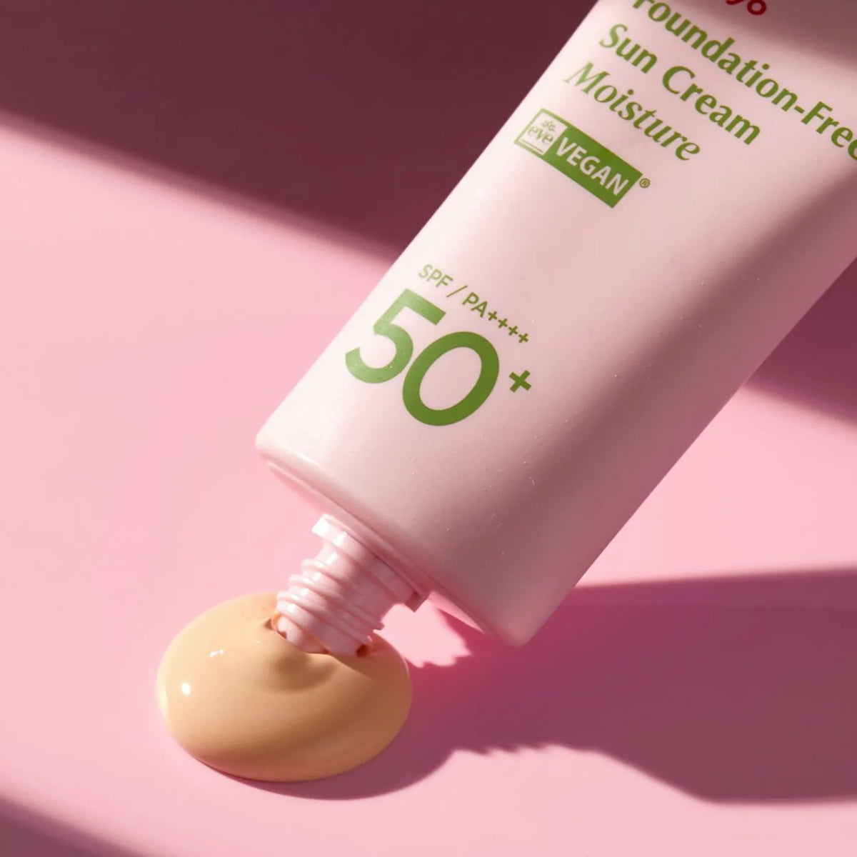 ma:nyo Foundation-Free Sun Cream Moisture SPF 50+ PA++++
