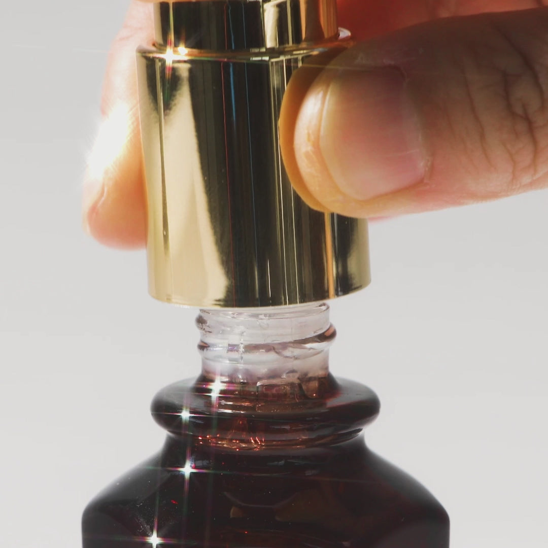 Load video: SKINFOOD Royal Honey Propolis Enrich Essence
