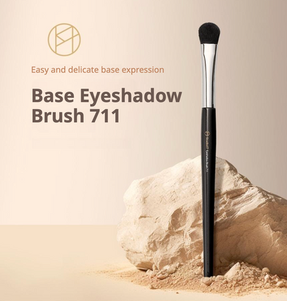 Base Eyeshadow Brush 711